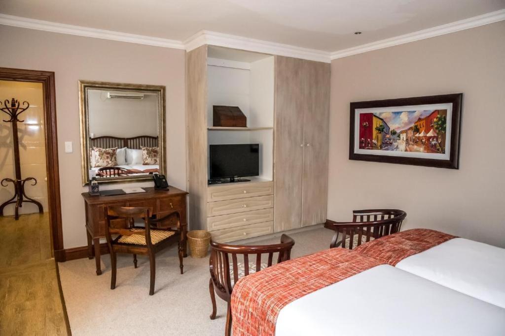 Issaquena Heights Boutique Hotel Книсна Екстер'єр фото