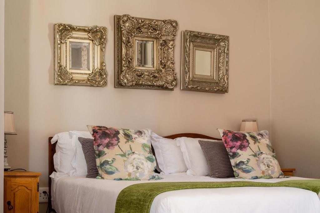 Issaquena Heights Boutique Hotel Книсна Екстер'єр фото